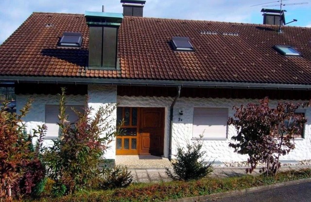 Friendly 1-room apartment with terrace and panoramic view.