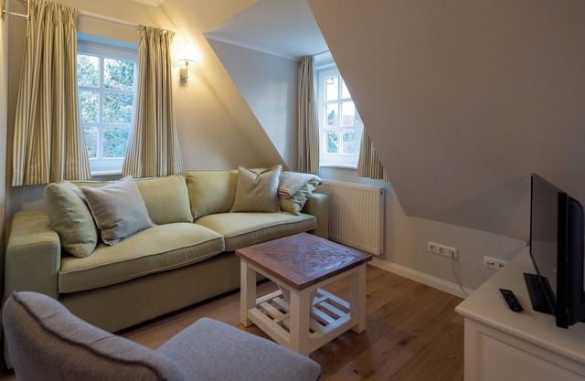 Friendly and comfortably furnished vacation apartment with individual charm ☀️