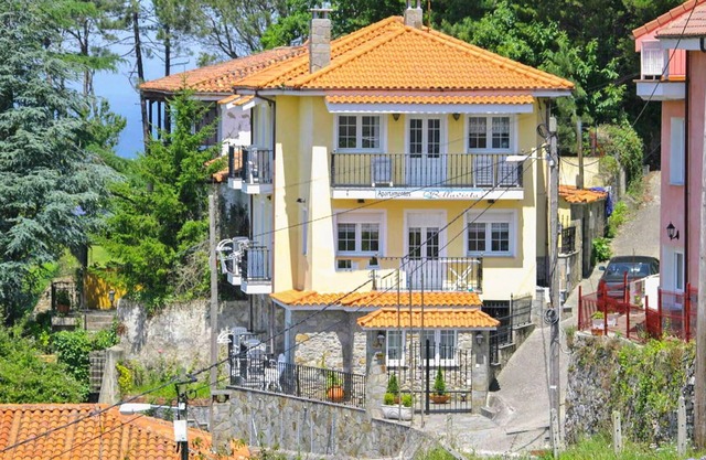 Friendly vacation apartment with sea view.