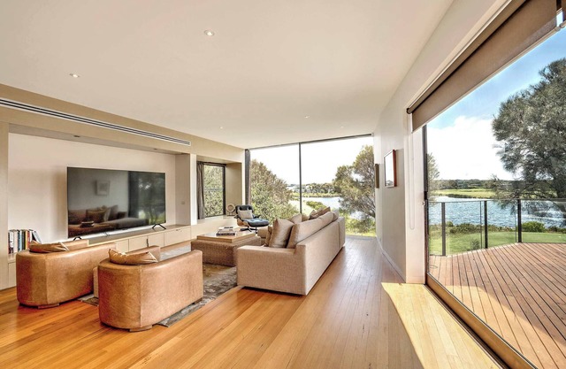Front Row Golf & Lake Views Luxe Coastal Retreat