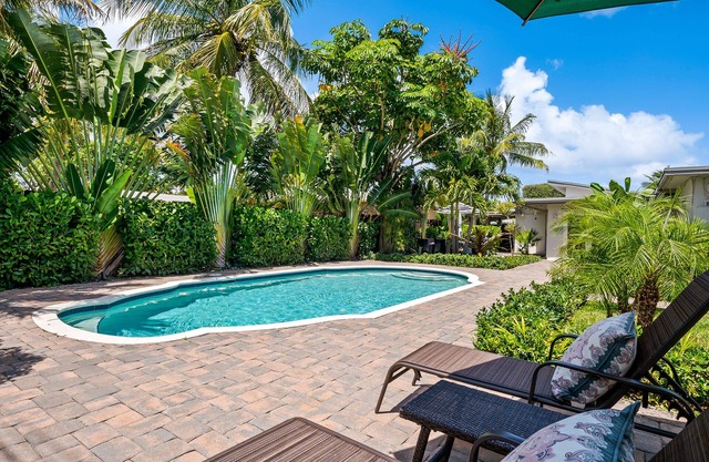 Ft Lauderdale Las olas Oasis, near DT/Beaches heated pool