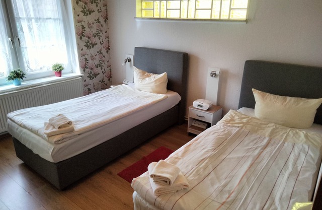 Fuhrkamp 74 - 1 bedroom with living room