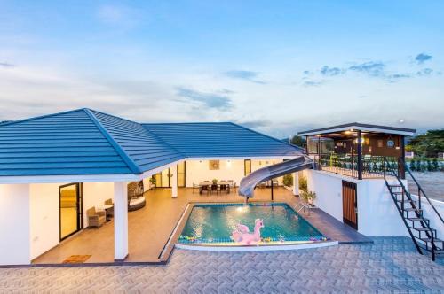 Full moon Bay hua hin Cha-am