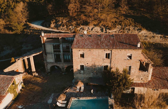 Full rental farmhouse for events and celebrations