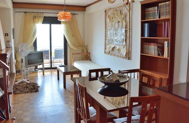 Fully equipped house with view to the Aegean sea