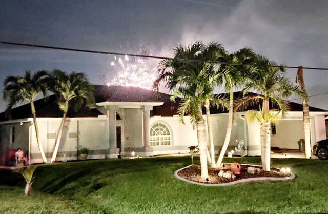 Fully equipped with everything you need to relax on your vacation in paradise!