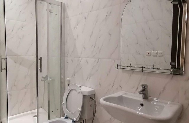 Fully Furnished 3 BHK Spacious Apt Near US Consulate