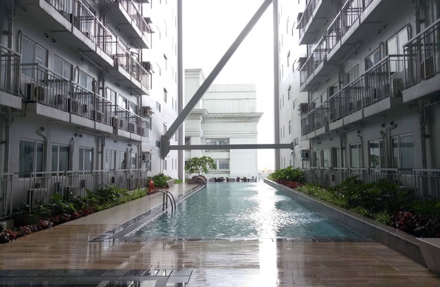 Fully furnished condo unit with great view of the city suitable for travellers