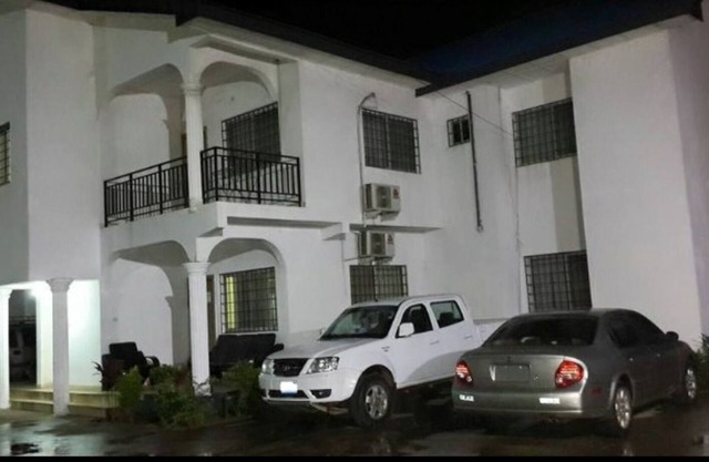 Fully Furnished & Serviced 1Bed apartment Three
