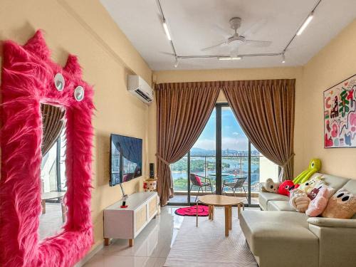 FunxVivid Seaview 2BR 2CP near SG CIQ KSL ZooJB Free Netflix WiFI