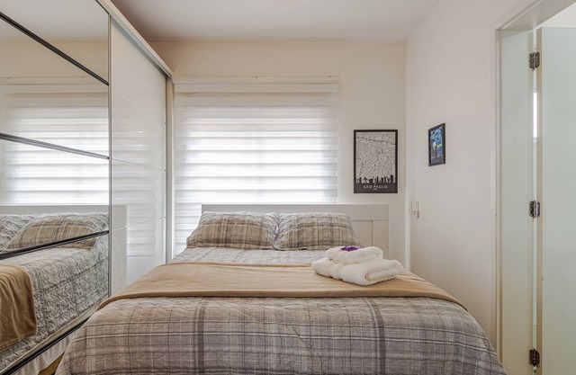 Furnished 45m studio, 300m from the subway and easy access to Paulista Av.