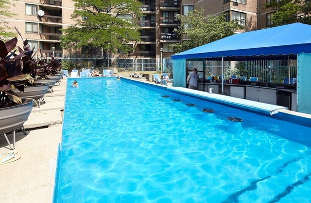 Furnished Apartment - Downtown Montreal - 2 BEDROOMS SUITE