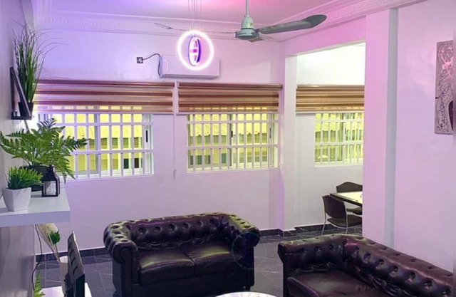 Furnished apartment with 3 bedrooms, 3 beds, 3 showers Cotonou(Benin)