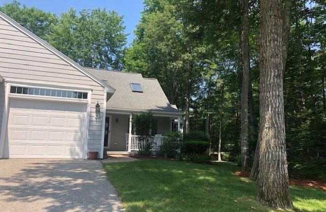 FURNISHED CONDO - YEAR ROUND RENTAL