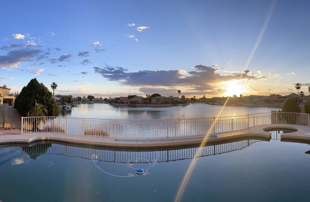 Furnished Lake Home w/Heated Pool, Hot Tub & Fishing off Dock