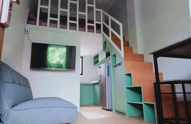 Furnished Lovely Loft Apartment, Maximum 3px.