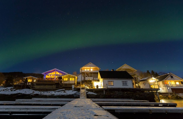 Furoy Hotel Apartments and Boating
