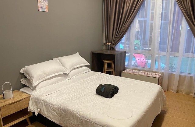 FzSplash Homestay - For Muslims