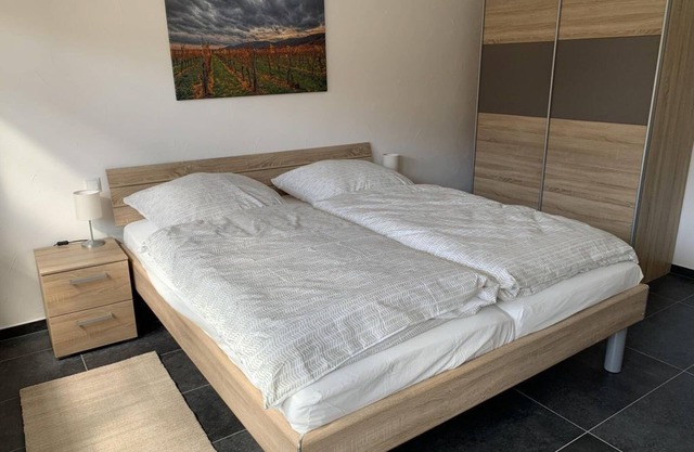 Gästezimmer Mandelgarten - Weingut und Gästehaus Ferckel