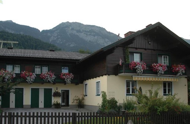 Gästehaus Schönauer - Apartment/2 Schlafräume/bad, WC