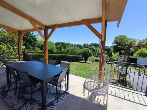 Gîte cosy en bois avec son jardin