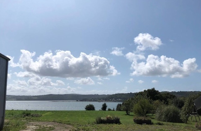 Gîte de Goasquelliou - Vue mer et parking privé