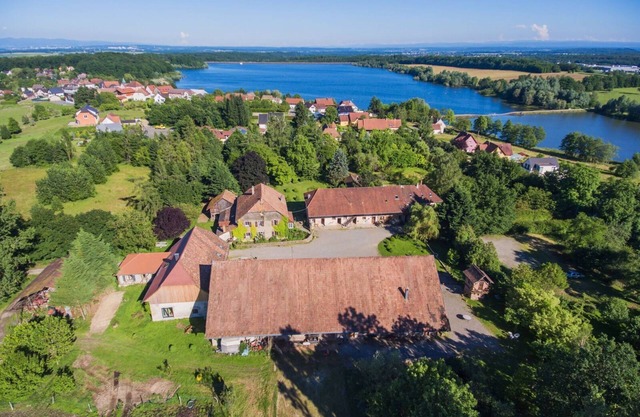 Gîte de la Fontaine 3 * in Private Nature Park, 50m from a Nature Reserve Lake