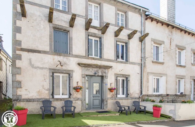 Gîte le Sancy 1851 - Egliseneuve-d'entraigues