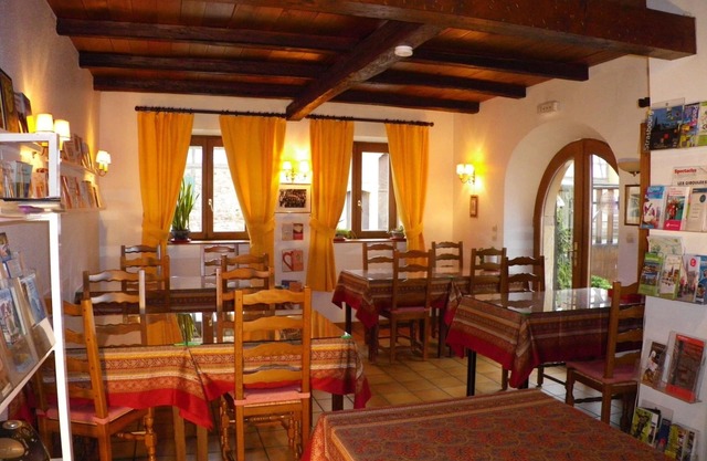Gîtes et Chambre d'Hôtes A l'Arc en Ciel