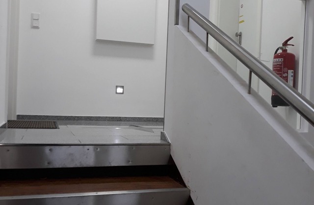 Gallery living. Lena-Marie, * AIR CONDITIONING *, Nuremberg/Stein near Faber-Castel Castle