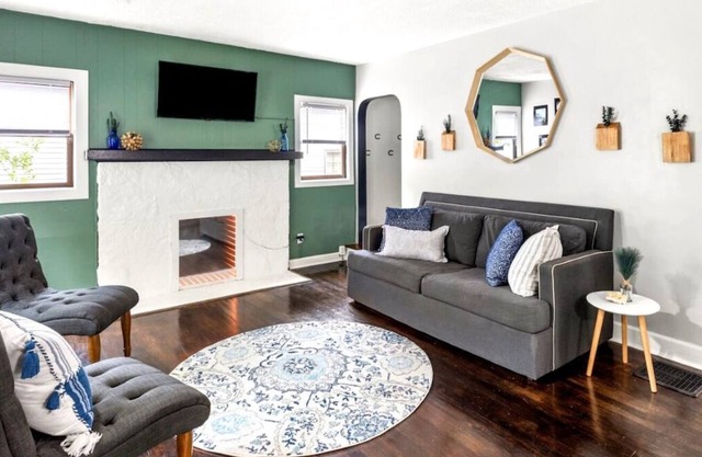 GameRoom, Hammock, FirePit, Patio&Grill, Downtown-Hickory Plaid