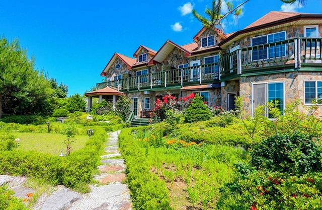 Ganghwado Farms House