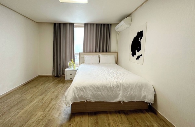 Gangnam apartment 72m2 3bedrooms 2private bathrooms fully furnished apartment