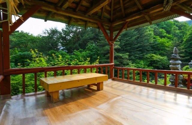 Gangneung Yeon House Pension