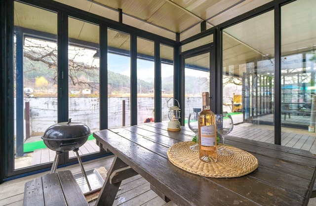 Gapyeong Amormio Spa Pension