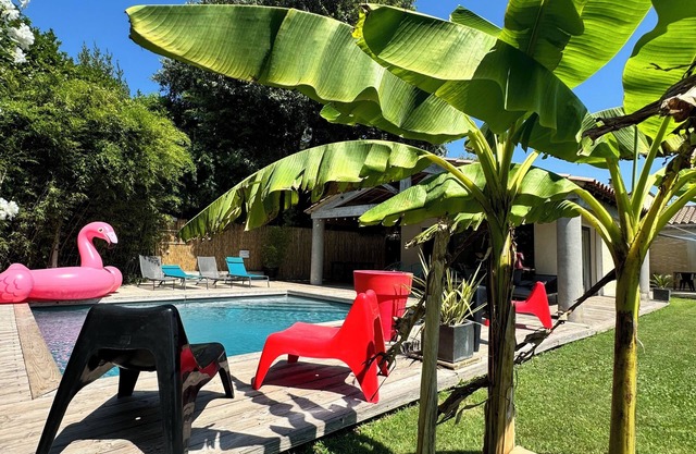 GARD/ARDECHE DETACHED HOUSE WITH POOL, NICE VIEW, QUIET LOCATION