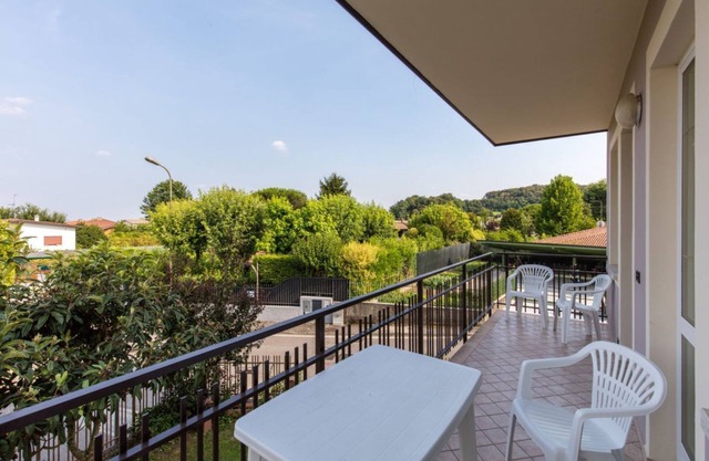 GARD@SUN 1 - lake on foot - balcony -parking