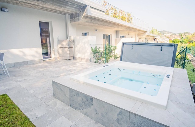 Garda Luxury Suite - Italian Homing