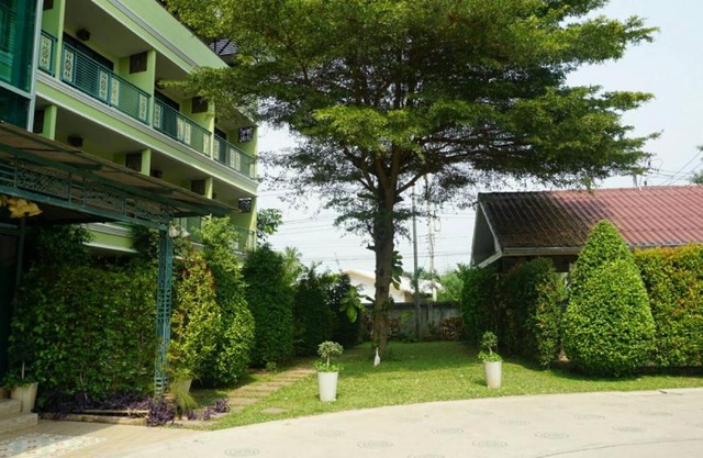 Garden Corner Resort & Hotel