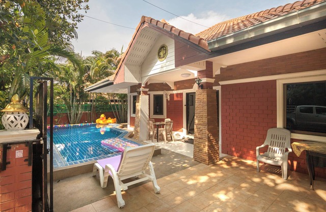 Garden Villa 4 Bedrooms near Walking Street & Beach ★