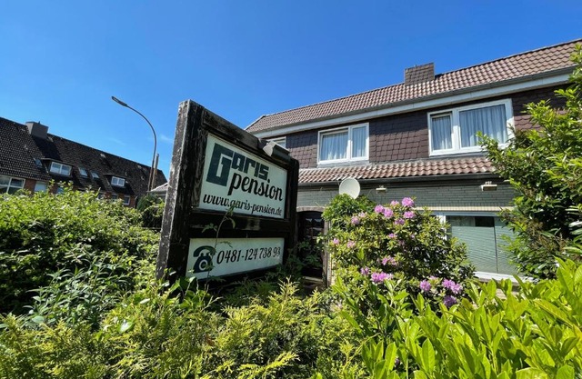 Garis Pension