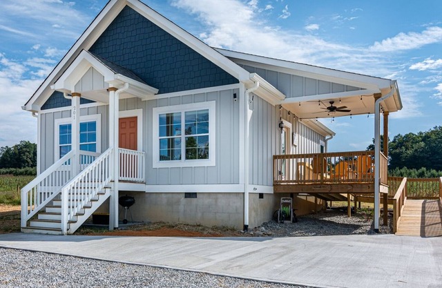 Garrett Place-accessible, Near Marked Tree Winery