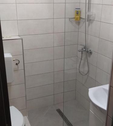 garsonieră regim hotelier