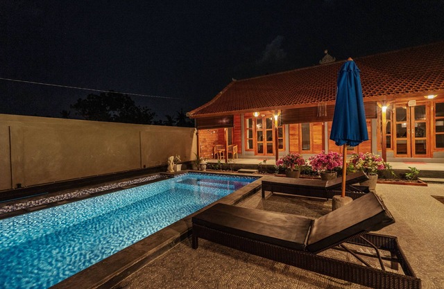 Garvi Villa