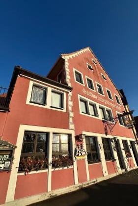 Gasthof zum goldenen Schiff - Lehm, Stil & Altstadtflair