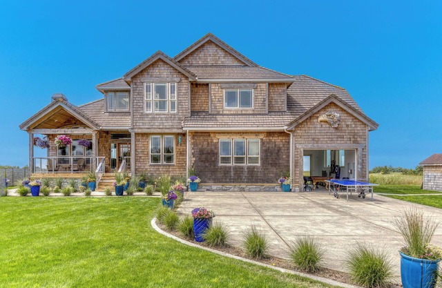 Gated Community, Ocean Front, Hot Tub, WiFi 600/35