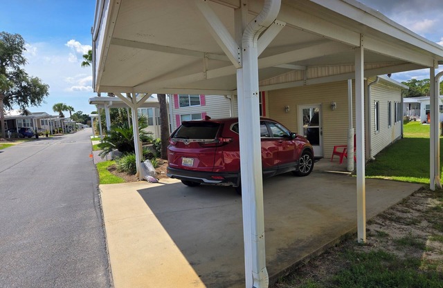 Gated. great for families and winter guests Other units inquire if unit booked