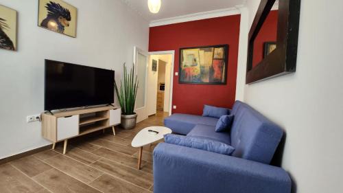 Gazi Apartment with Breakfast