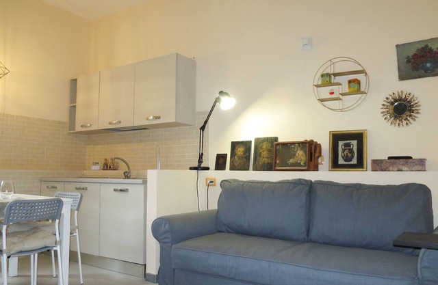"Gelsomino" apartment a few steps from the lake
