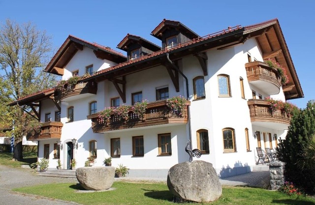 Gemütliche 48qm Ferienwohnung mit eigener Terrasse